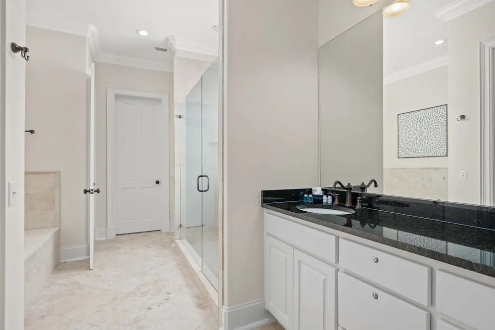 Luxury Home Steps from Beach in Gated Community