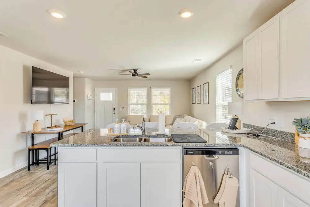 Near Golf Courses: Cozy Home in Ocean Isle Beach!