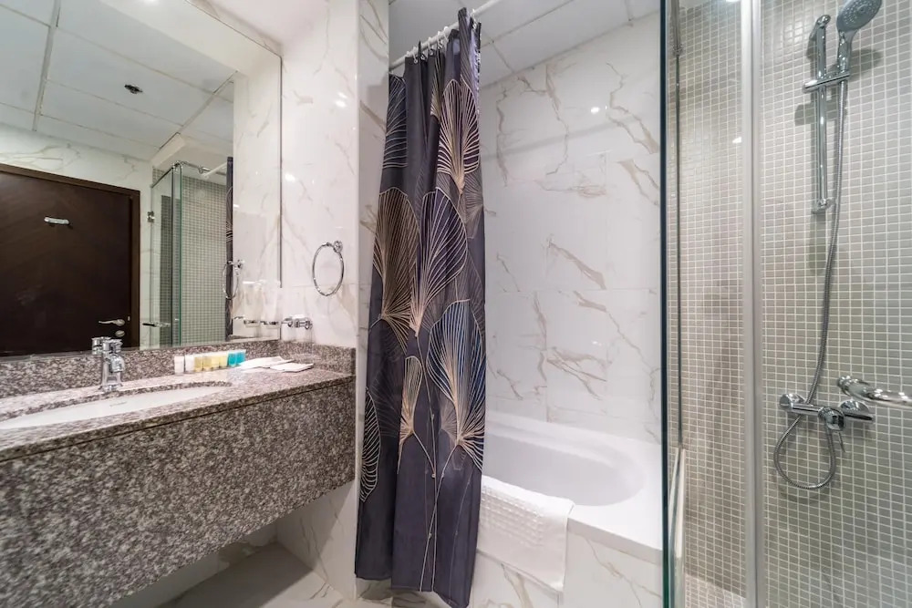 GLOBALSTAY. Sarai Apartments on the Beach