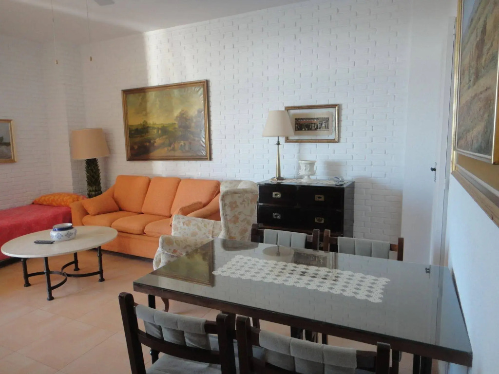Apartamentos La Roca Rentals