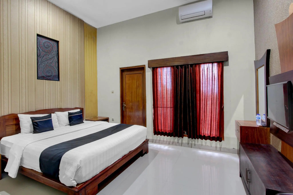 OYO 3935 Artha Ambarukmo Exclusive