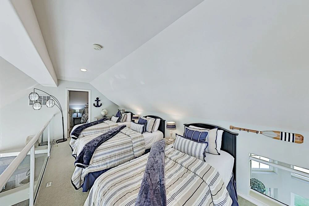 Spectacular Oceanfront Chateau Steps To Beach 3 Bedroom Home