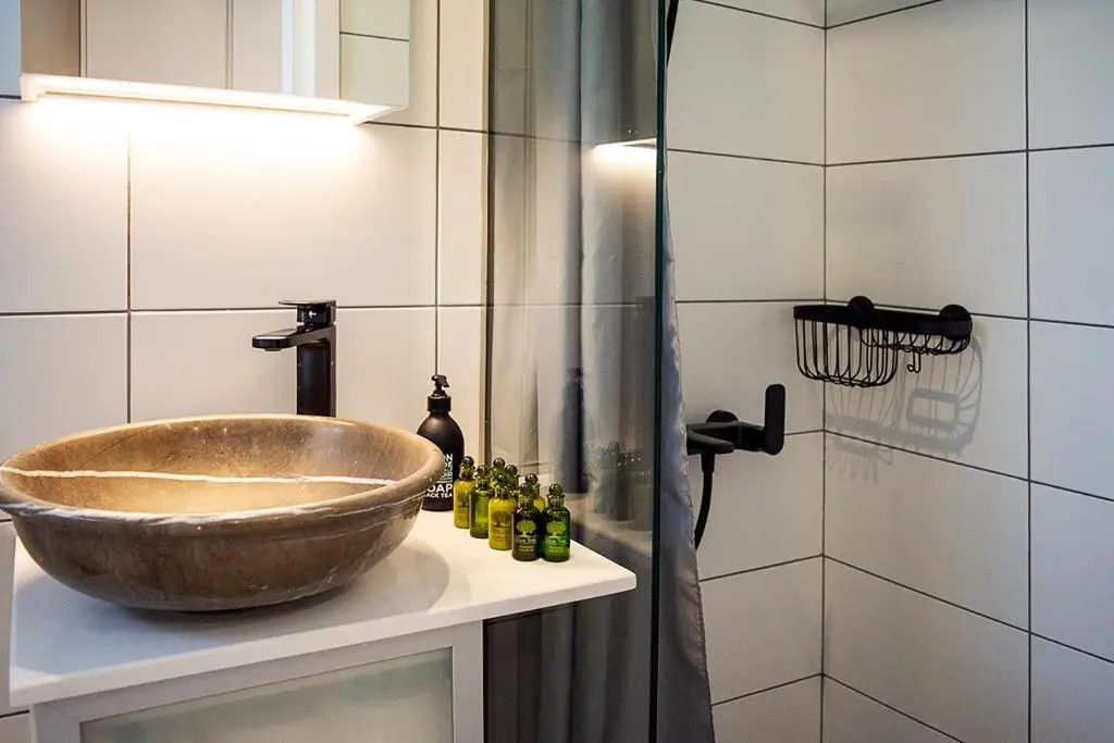 Stylish Modern Studio, Chalkida centre, seaside