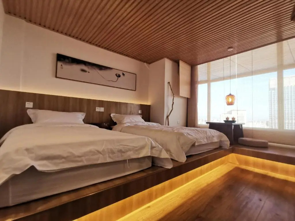 Lingzi's Home Apartment