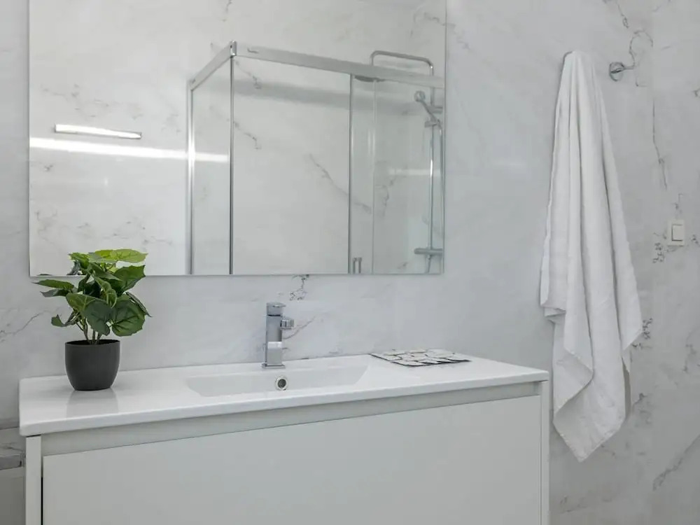 Riverside by Forever Rentals. Deluxe 2 Bedroom Apartment With Views of R?a. Wifi