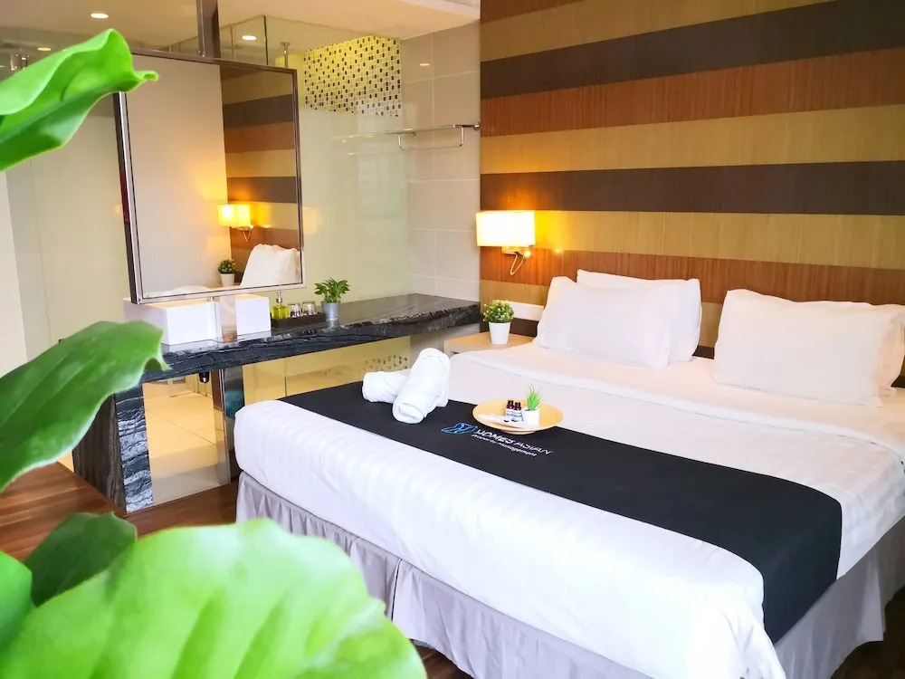 DMajestic Place, 1 King or 2 Super Single beds