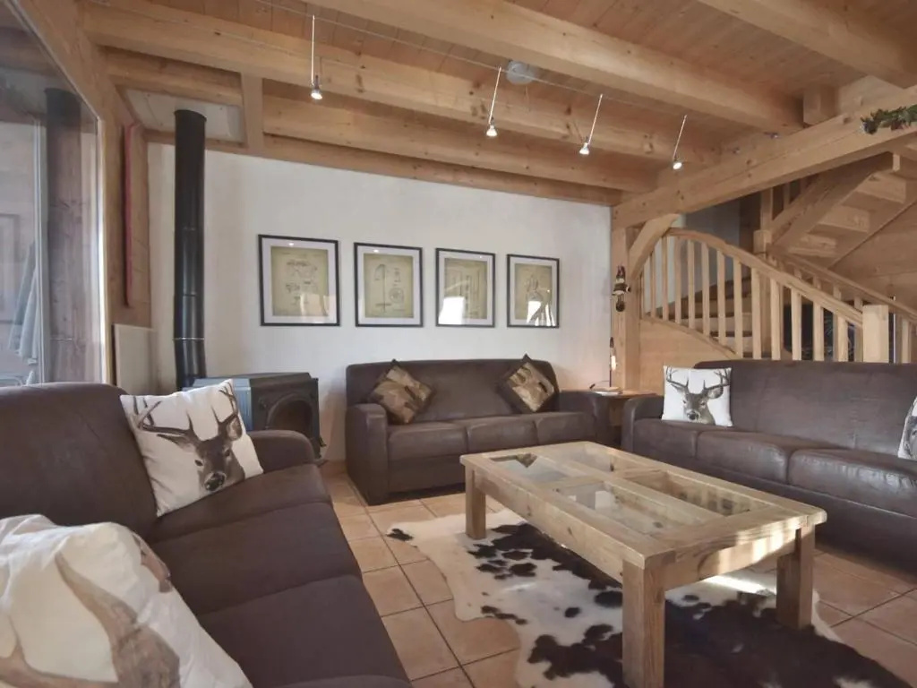 Chalet Le Grand-Bornand, 6 pièces, 15 personnes - FR-1-391-24