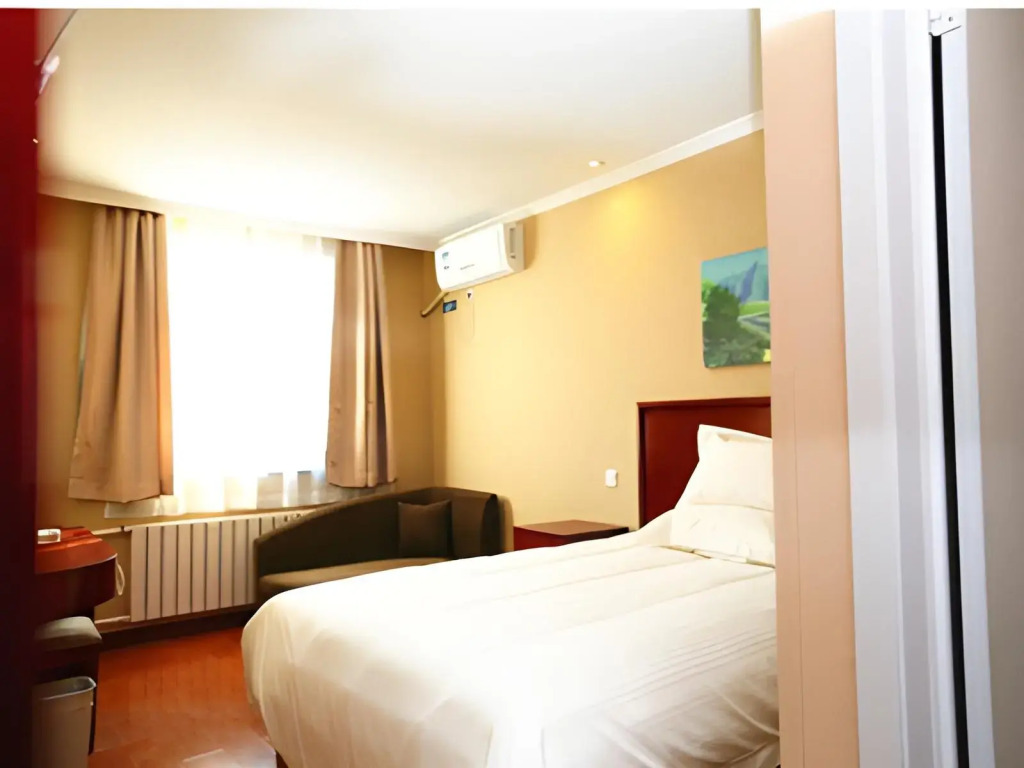 GreenTree Inn Qinhuangdao Olympic Center Express