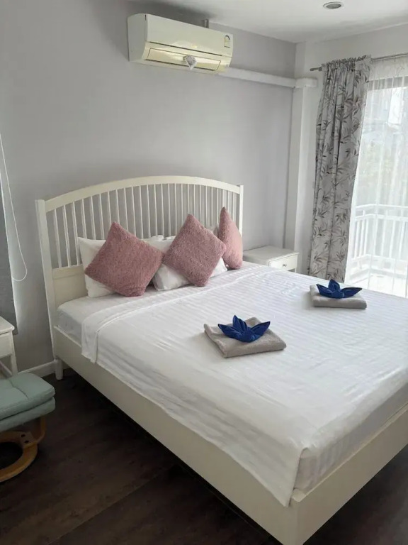 East BangtaoVille Townhouse