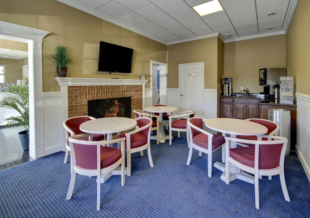 SeaLoft Oceanfront Hotel