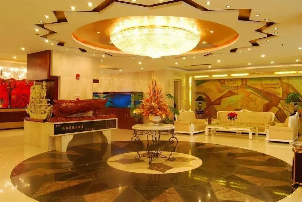 Hongluo Harbor Holiday Hotel