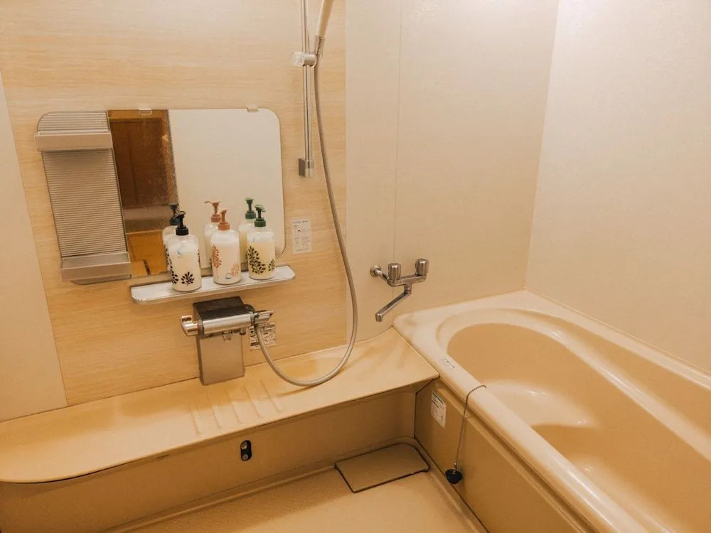 Yotei Townhouse - 2 bedrooms with covered BBQ deck