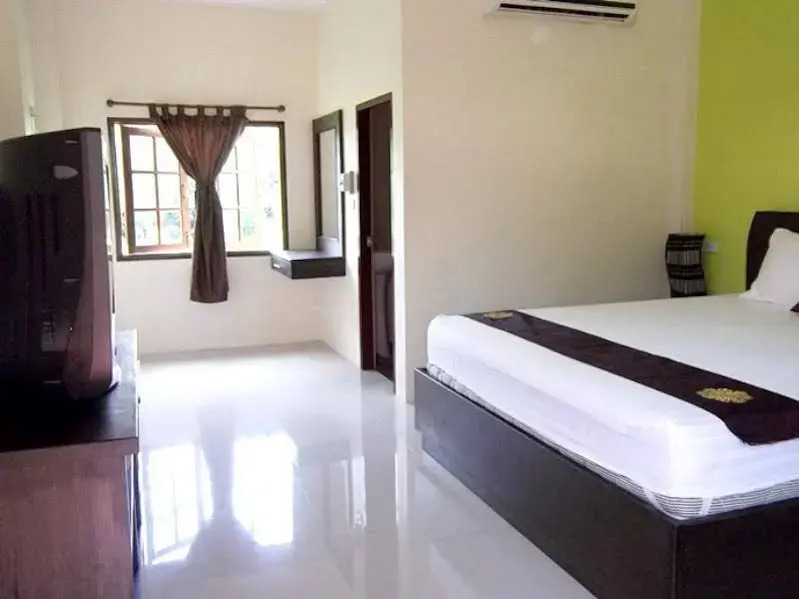 Tanaporn Resort