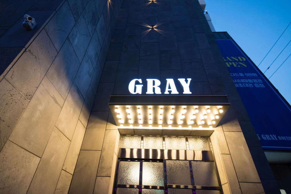 Gray hotel