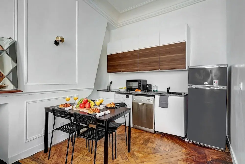 Chic 1BR Flat - Le Marais Charm