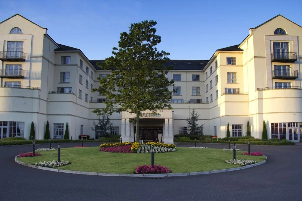 Knightsbrook Hotel Courtyard Accommodation