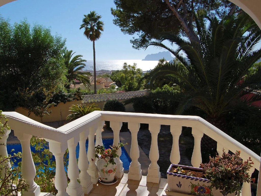 Pla Del Mar 02 - Three Bedroom