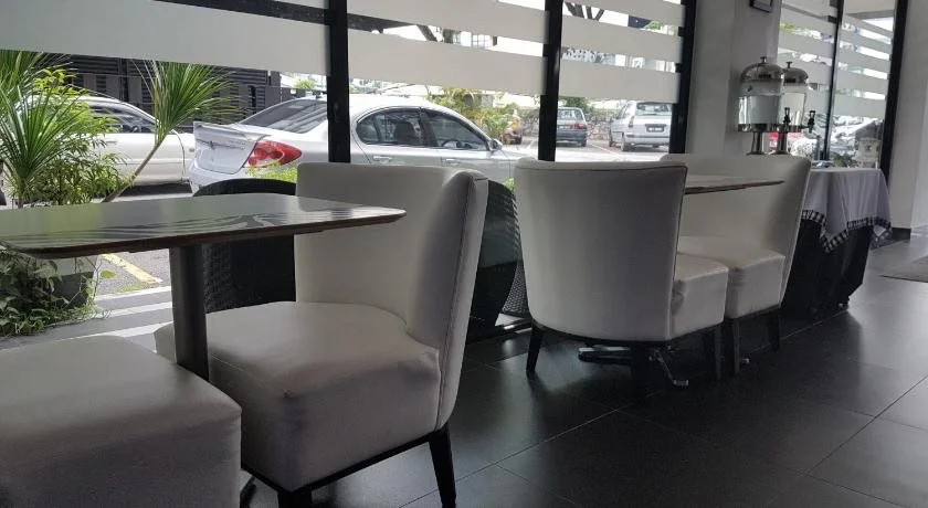 PJ-Luxe Boutique Hotel