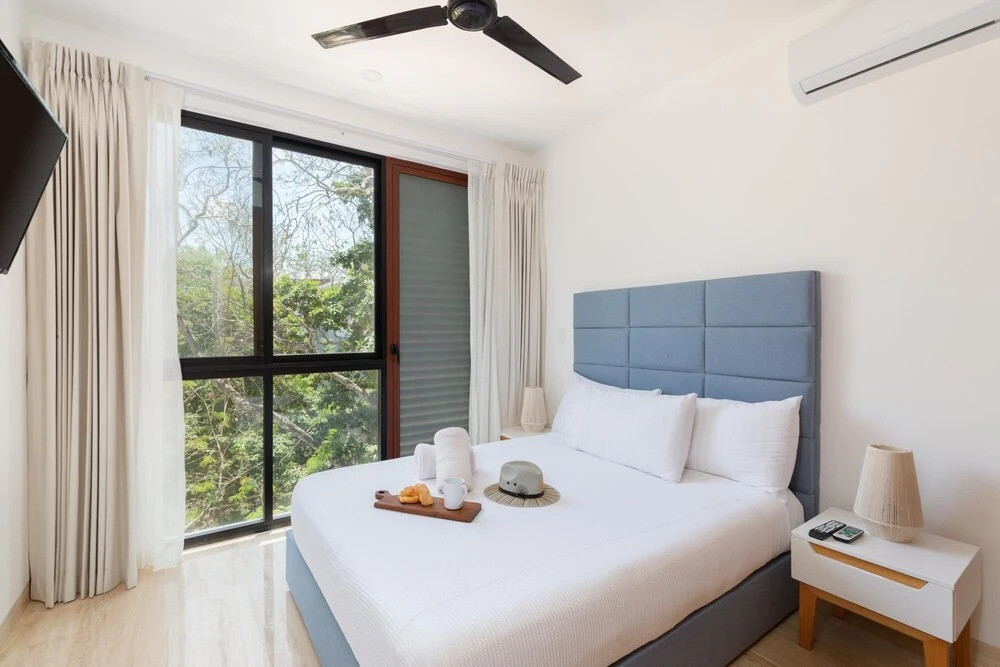 Modern 1BR Apartment Rooftop Pool Near To The Beach Amazing Amenities