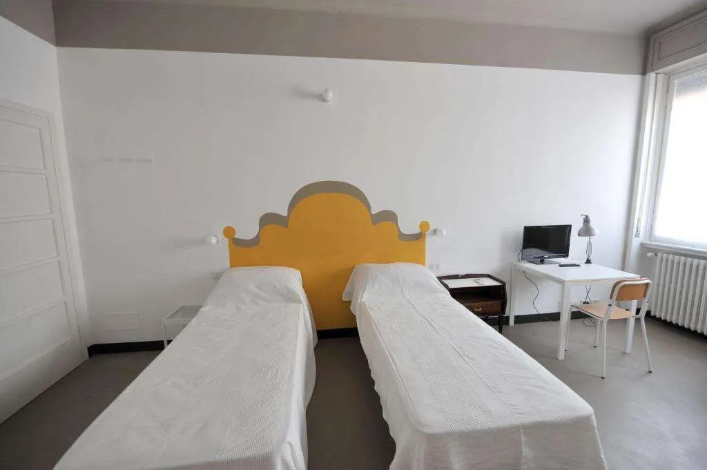 B&B Quater Lett