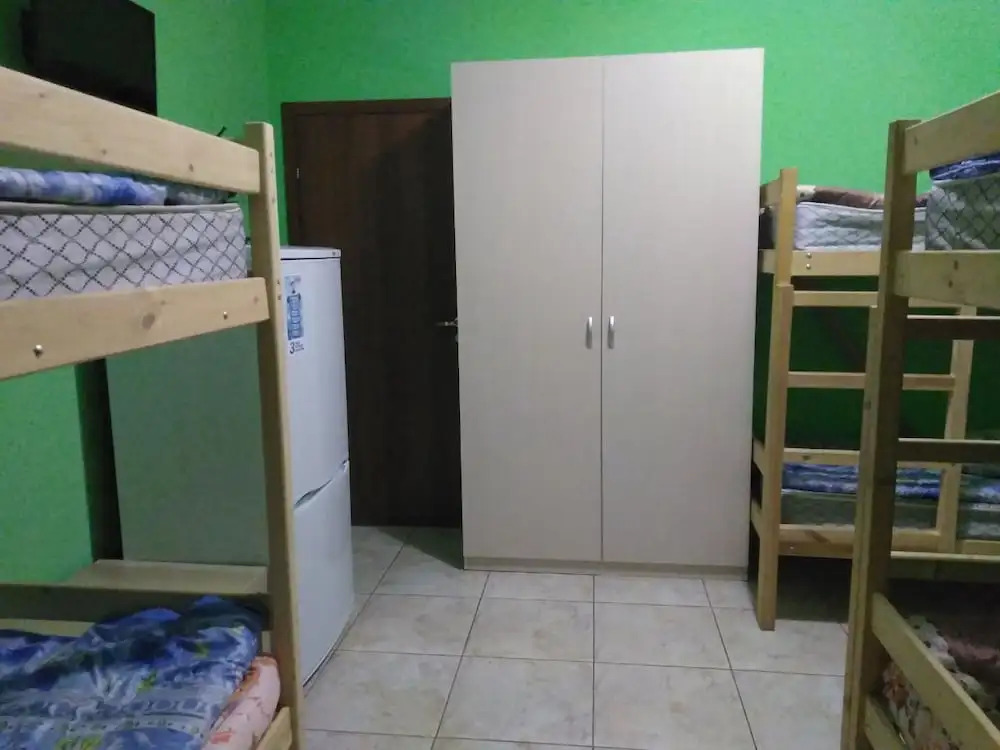 Stahanov Hostel