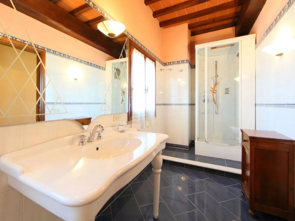 Villa Elena 36889