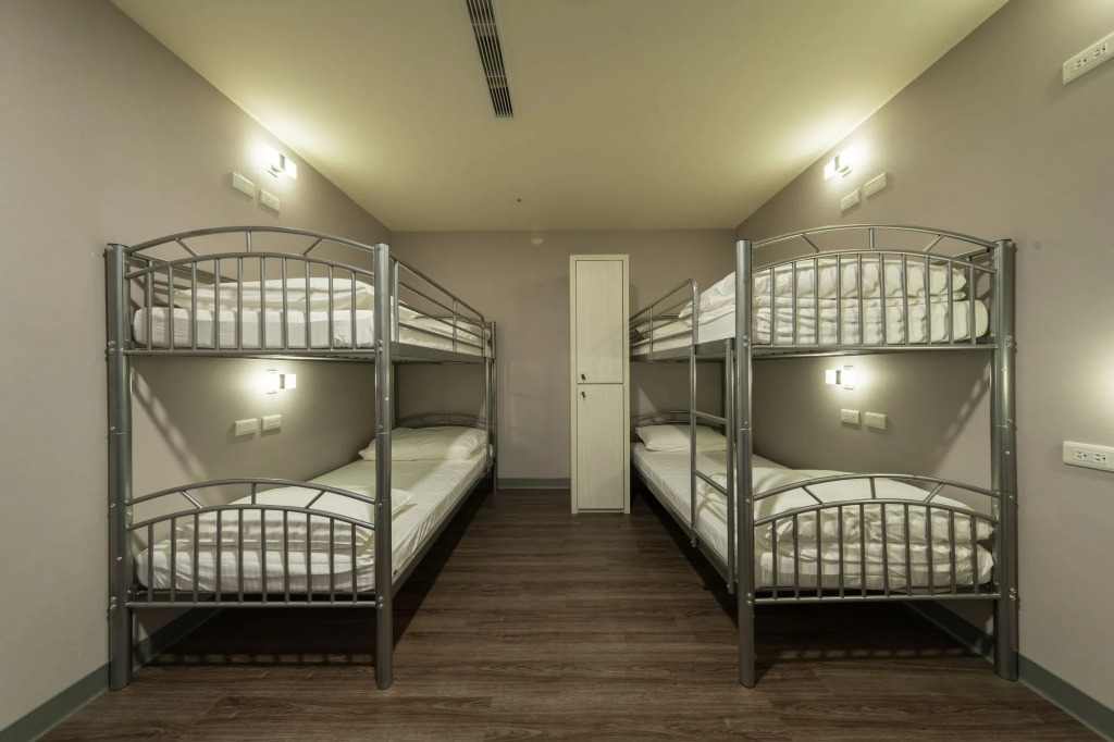 Skyone Hotel