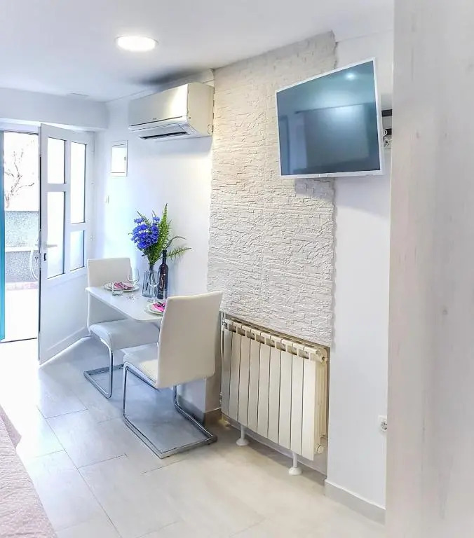 Studio apartman Mare