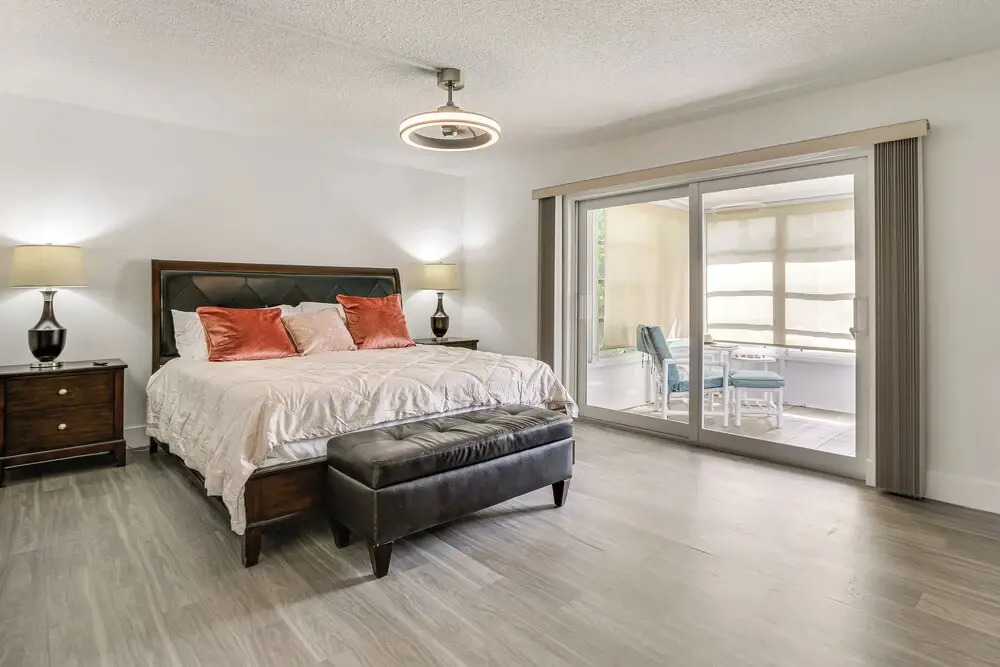 Golf Retreat w/ Pool Access: 3 Mi to Dtwn Naples