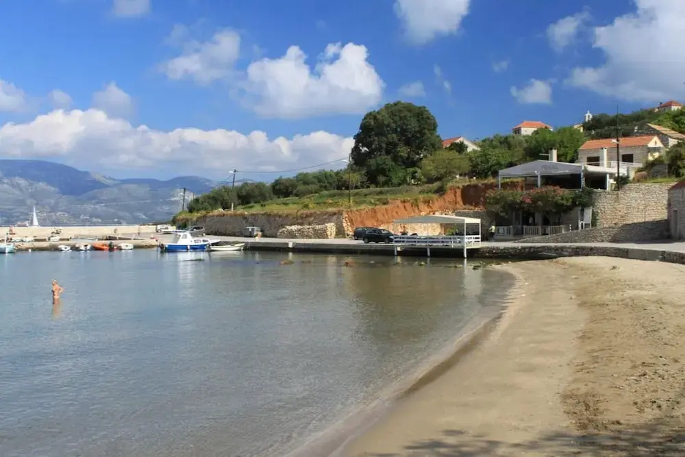 Krila - Cozy and Seaview - A2