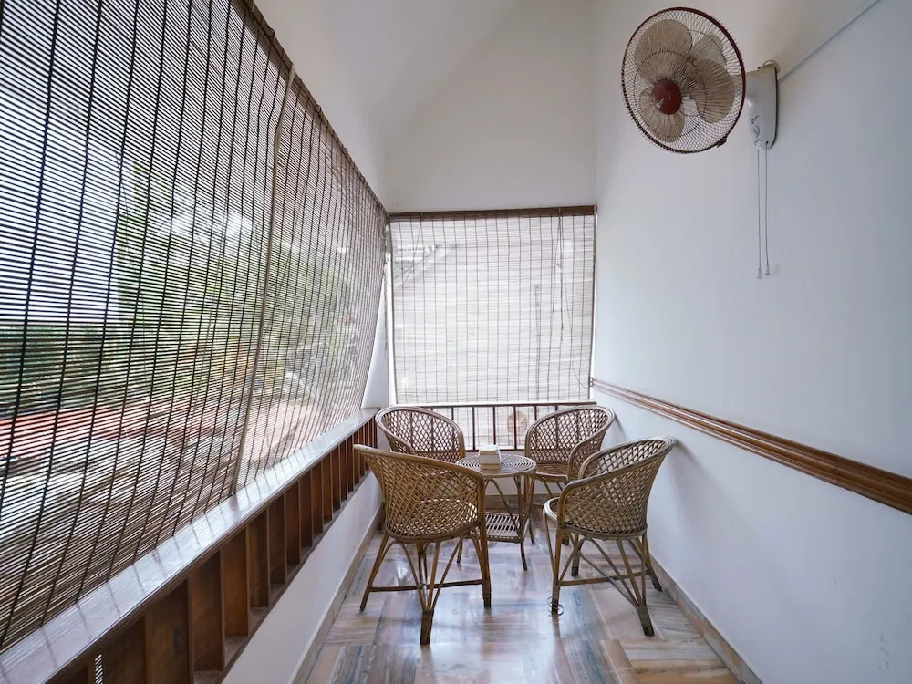 Home Splendid Stay by OYO Rooms