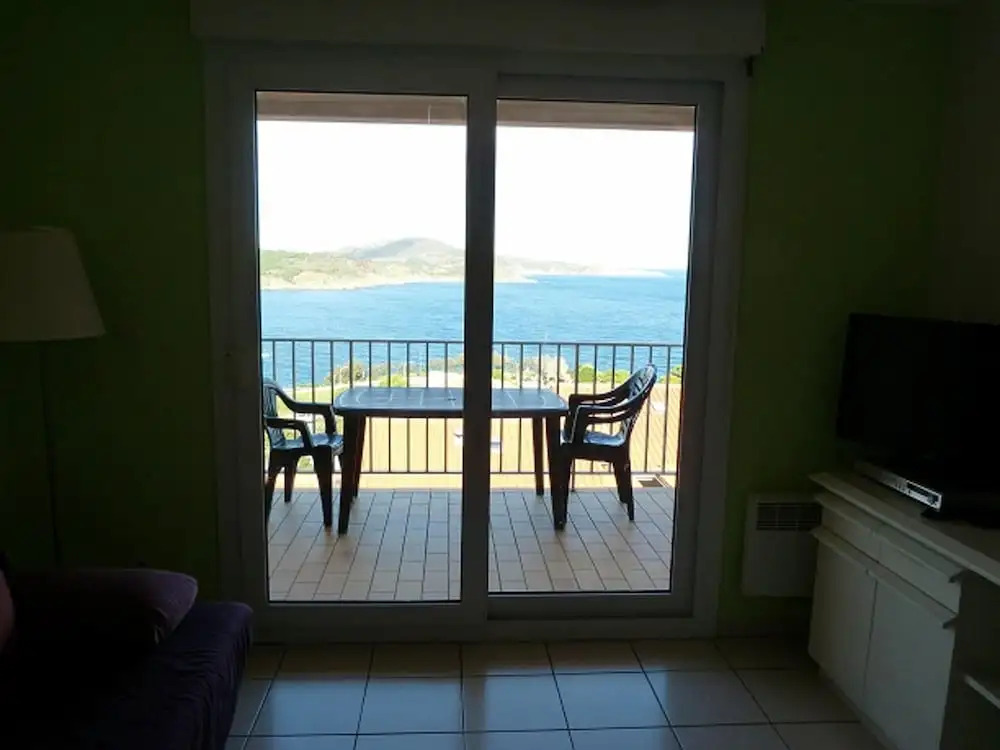Apartment With one Bedroom in Banyuls-sur-mer, With Wonderful sea View, Furnished Garden and Wifi - 2 km From the Beach