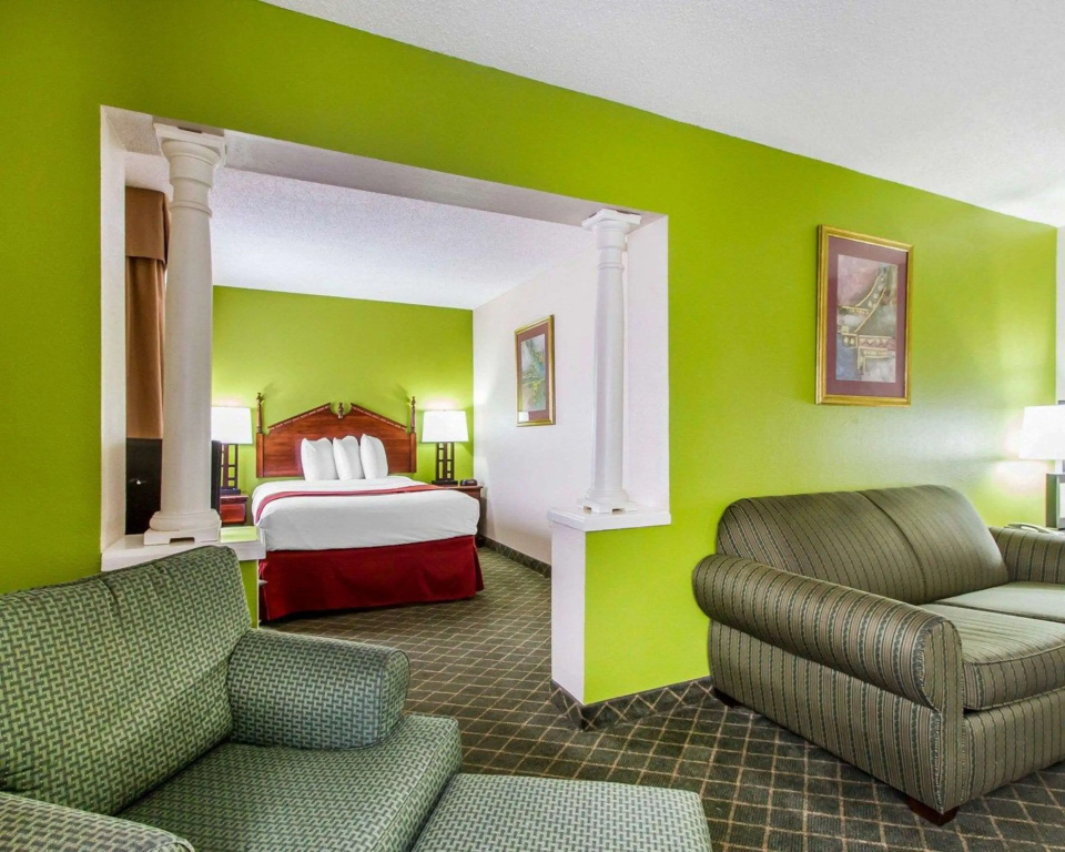 Quality Inn near University of Mobile