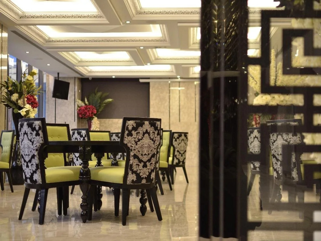 冠月精品旅館-Puli Ease Hotel