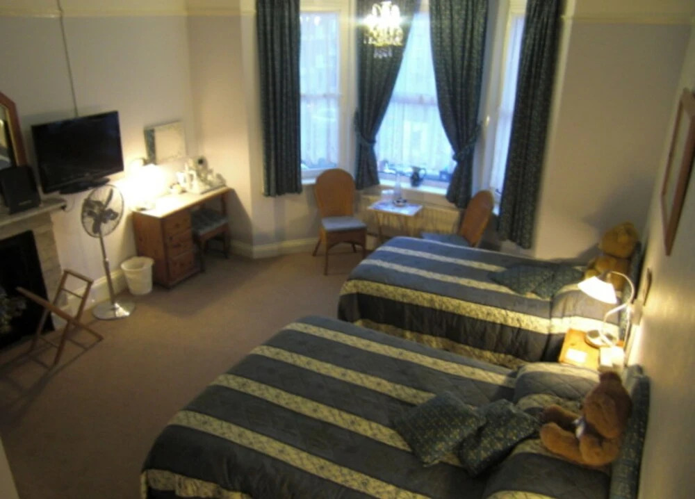 The Moorings - Guest House