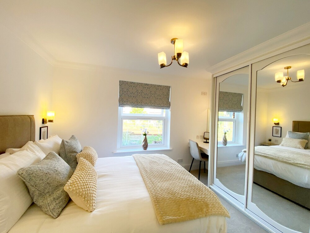 The Degas Sea View Suite