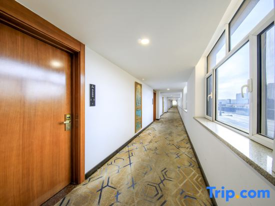 Yiyi Chain Hotel (Hohhot Moore City Branch)