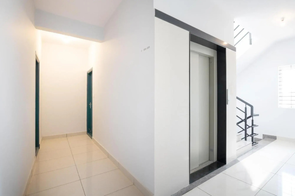 SilverKey Executive Stays 27924 Yelahanka New Town