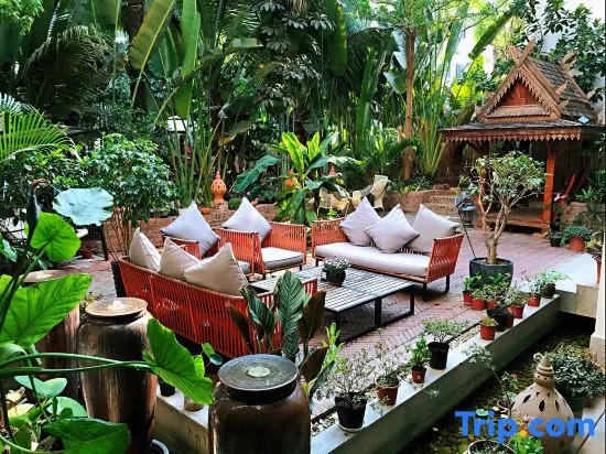 Xishuangbanna Jinghong Wanji Lijing Hotel