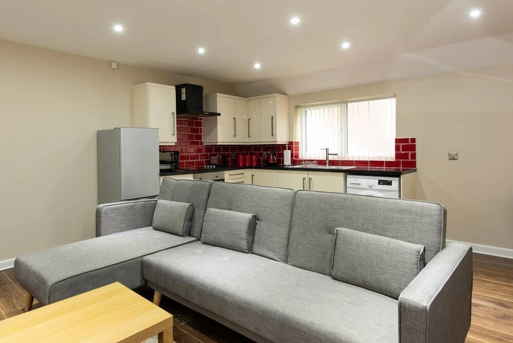 Stunning Penthouse in NQ, City Centre ! Sleeps 8