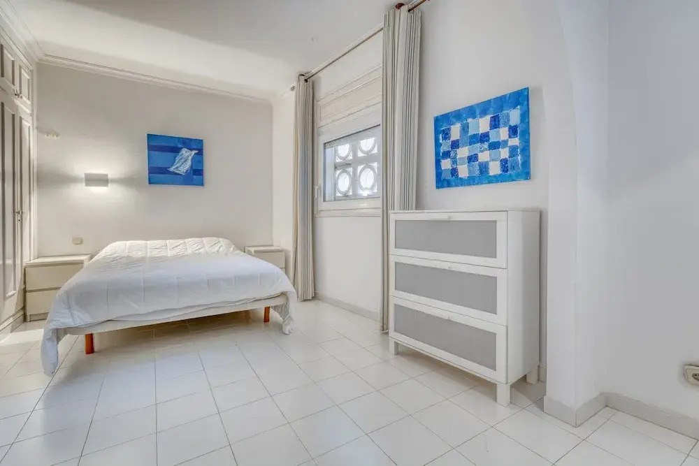 Villa in Roses with Private Pool & Sea Views