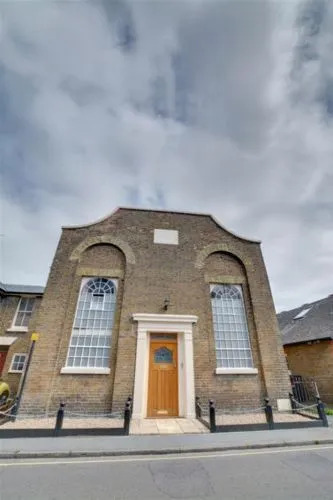 House Chapel Sandwich