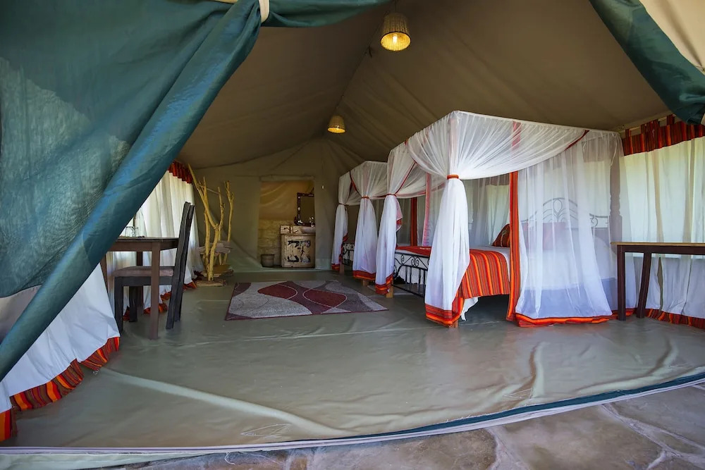 Mara Legends Camp
