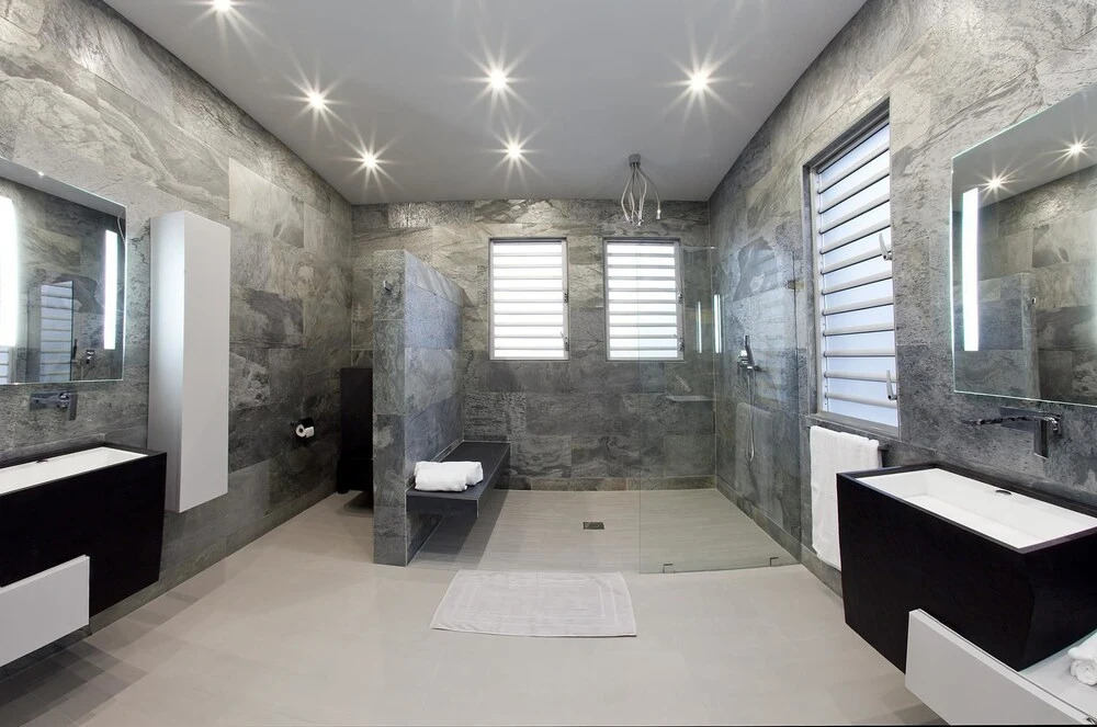 Contemporary Villa, Great Views, Pool, Hot Tub, AC, Free Wifi, Near Orient Bay Beach!