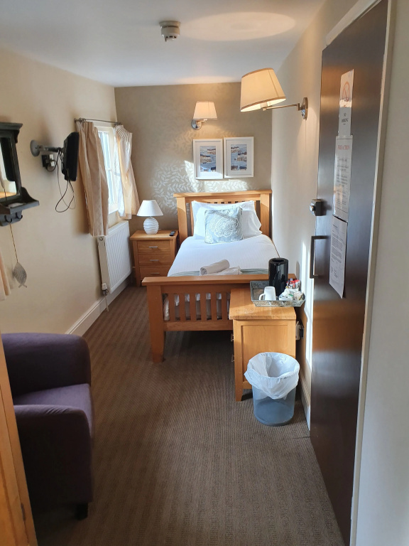 Halfway House Inn