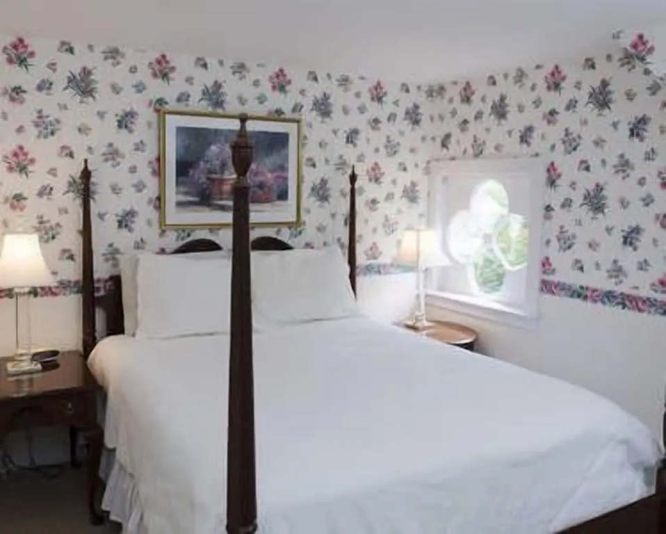 Ashley Inn