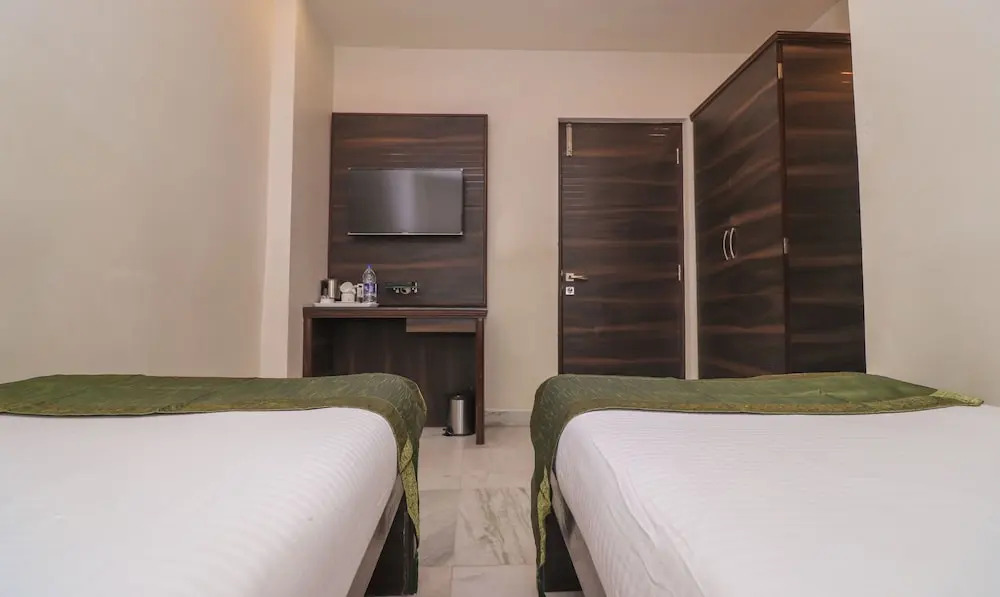 Treebo Beeu Guest House