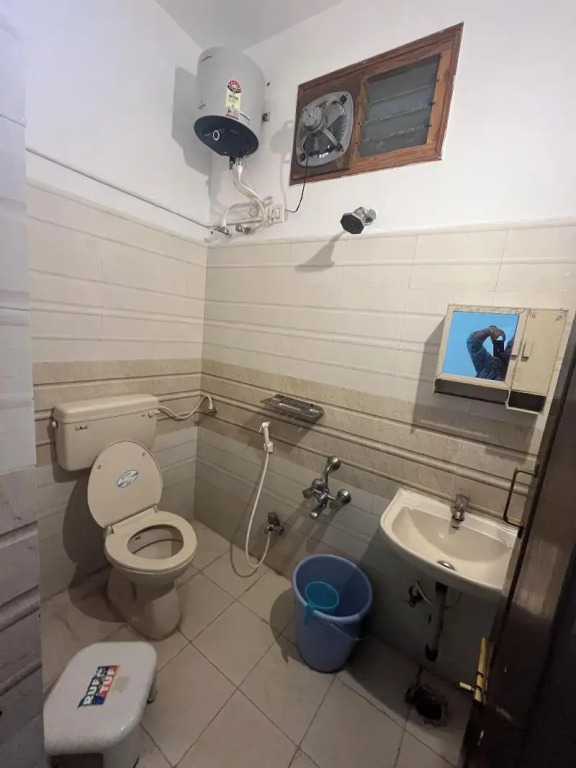 Nanda Mohan Homestay