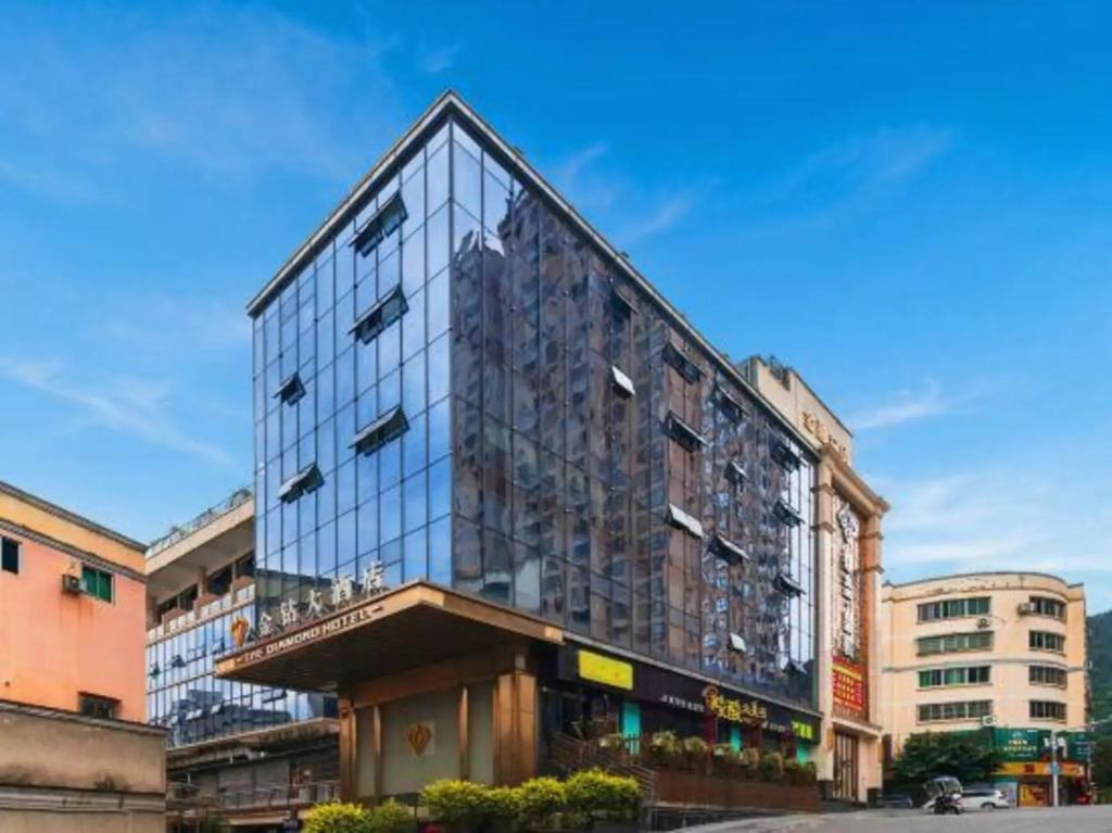 the Diamond Hotel