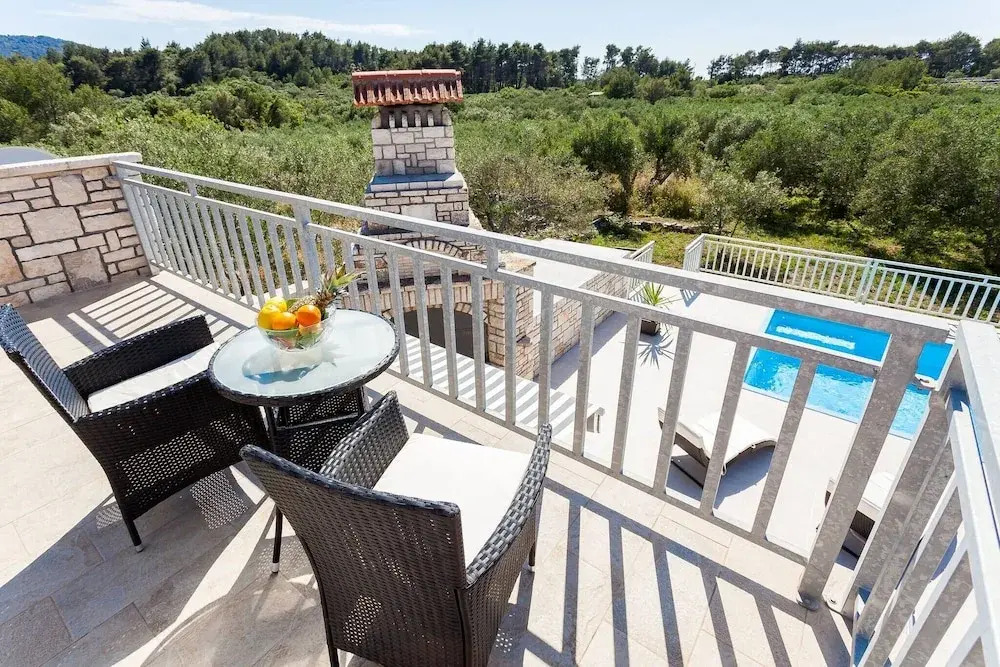 Villa With the Pool Near Vela Luka
